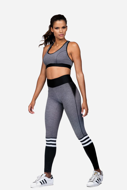 Top Deportivo con Espuma de Soporte – Negro/Gris
